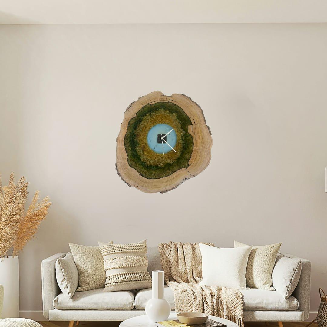 Orologio da parete in legno di castagno, lichene stabilizzato, ricoperto di resina epossidica, resina, wood, resin, natura, nature