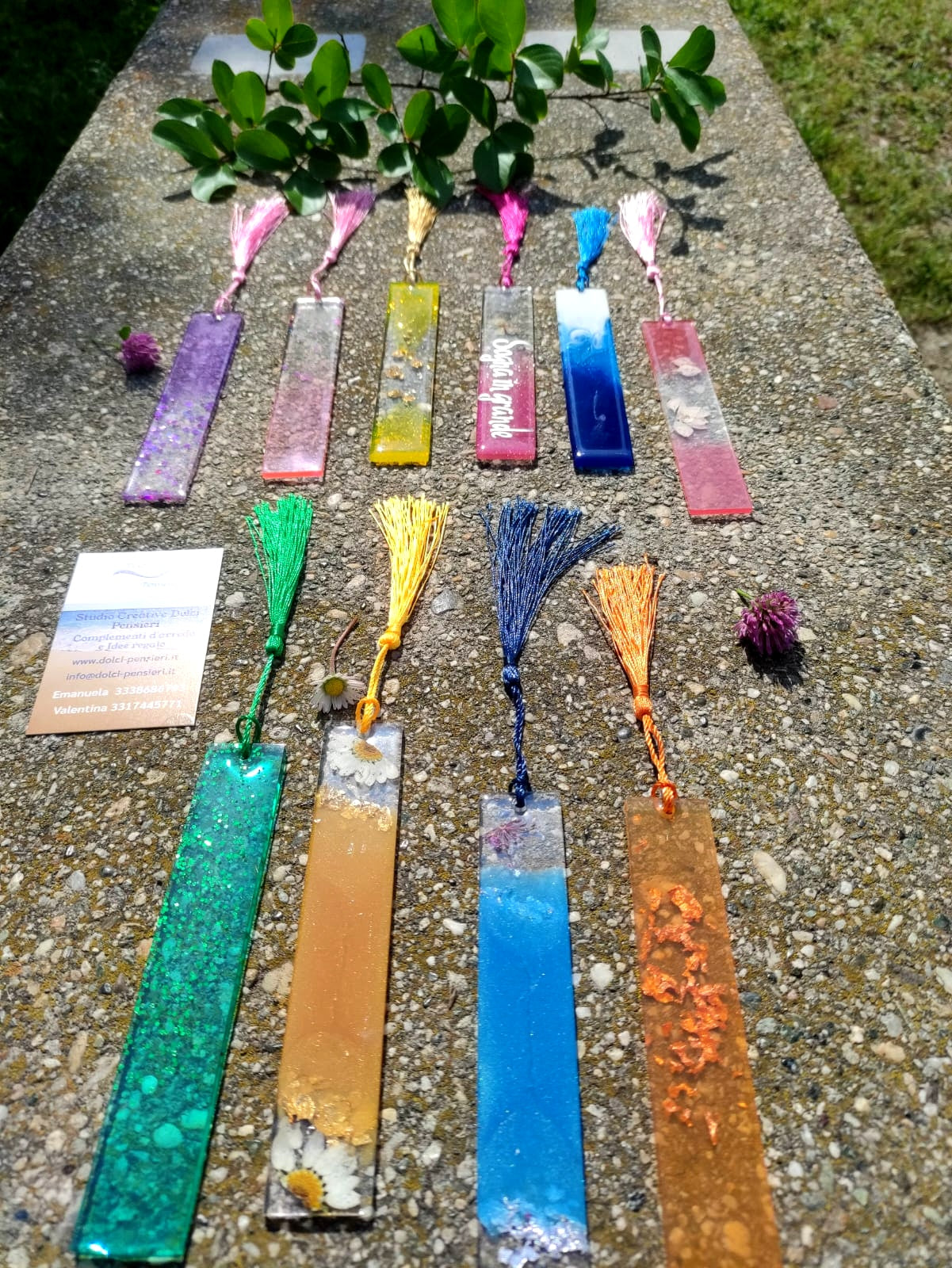 segnalibro, segnalibri, resina, resina epossidica, vinile, nome, frase, leggere, lettura, libro, regalo, battessimo, comunione, cresima, matrimonio, bomboniera