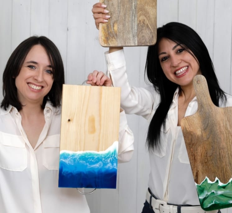 Vassoio legno e resina, decorazione mare, pratiche maniglie, wood cutting board, ocean resin