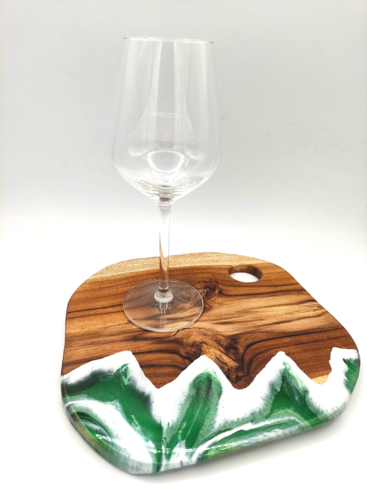 Vassoio in legno e resina, decorazione montagna, sfumature verde, bianco, wooden tray, mountain resin, resina