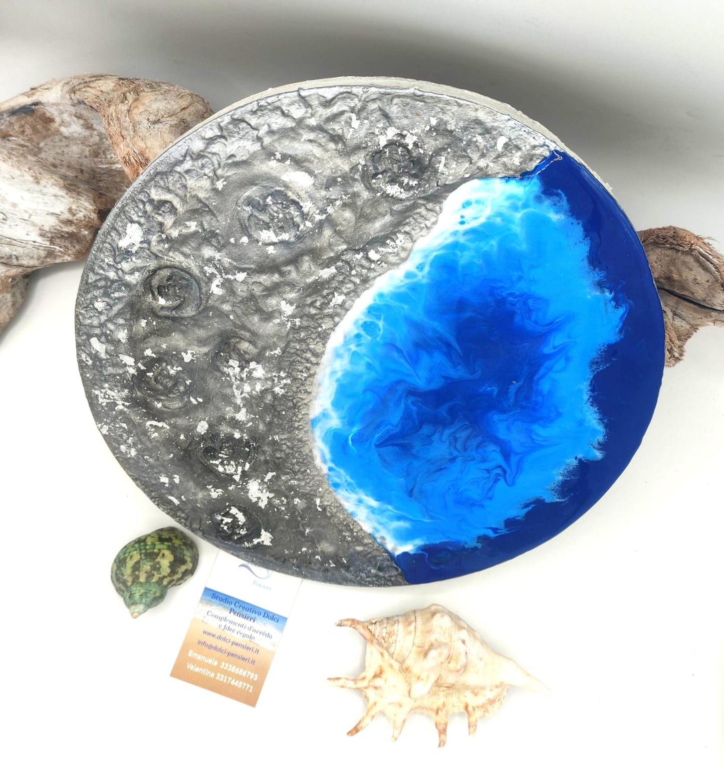 Complemento d’arredo, luna, resina, gesso, resin, decorazione mare, blu, azzurro, bianco, onde, grigio, moon