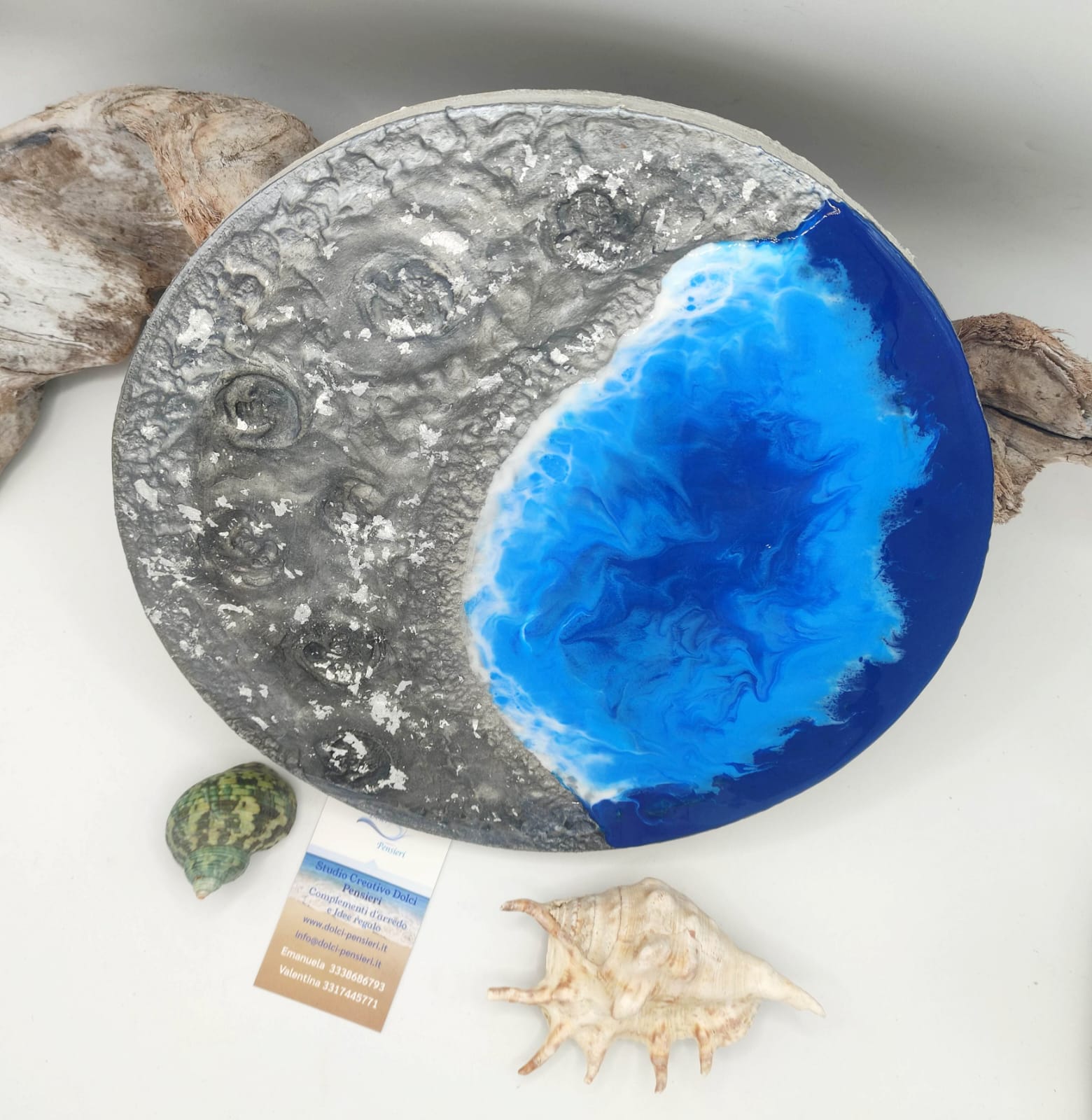 Complemento d’arredo, luna, resina, gesso, resin, decorazione mare, blu, azzurro, bianco, onde, grigio, moon