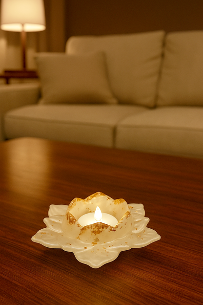 portacandela, madre perla, fiore di loto, bianco perlato, foglia oro, candela led, relax, candle holder
