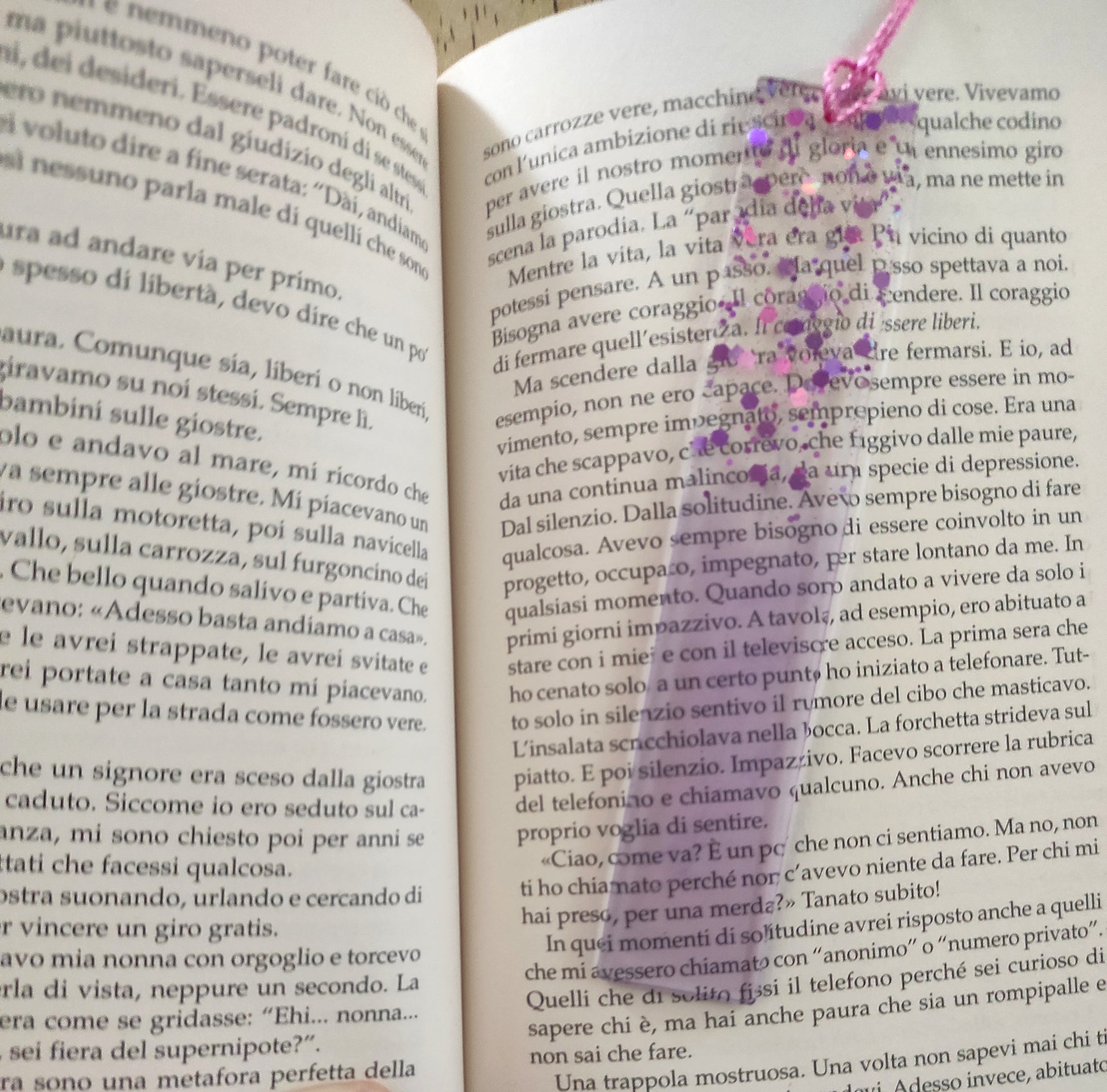 segnalibro, segnalibri, resina, resina epossidica,  leggere, lettura, libro, regalo, battessimo, comunione, cresima, matrimonio, bomboniera