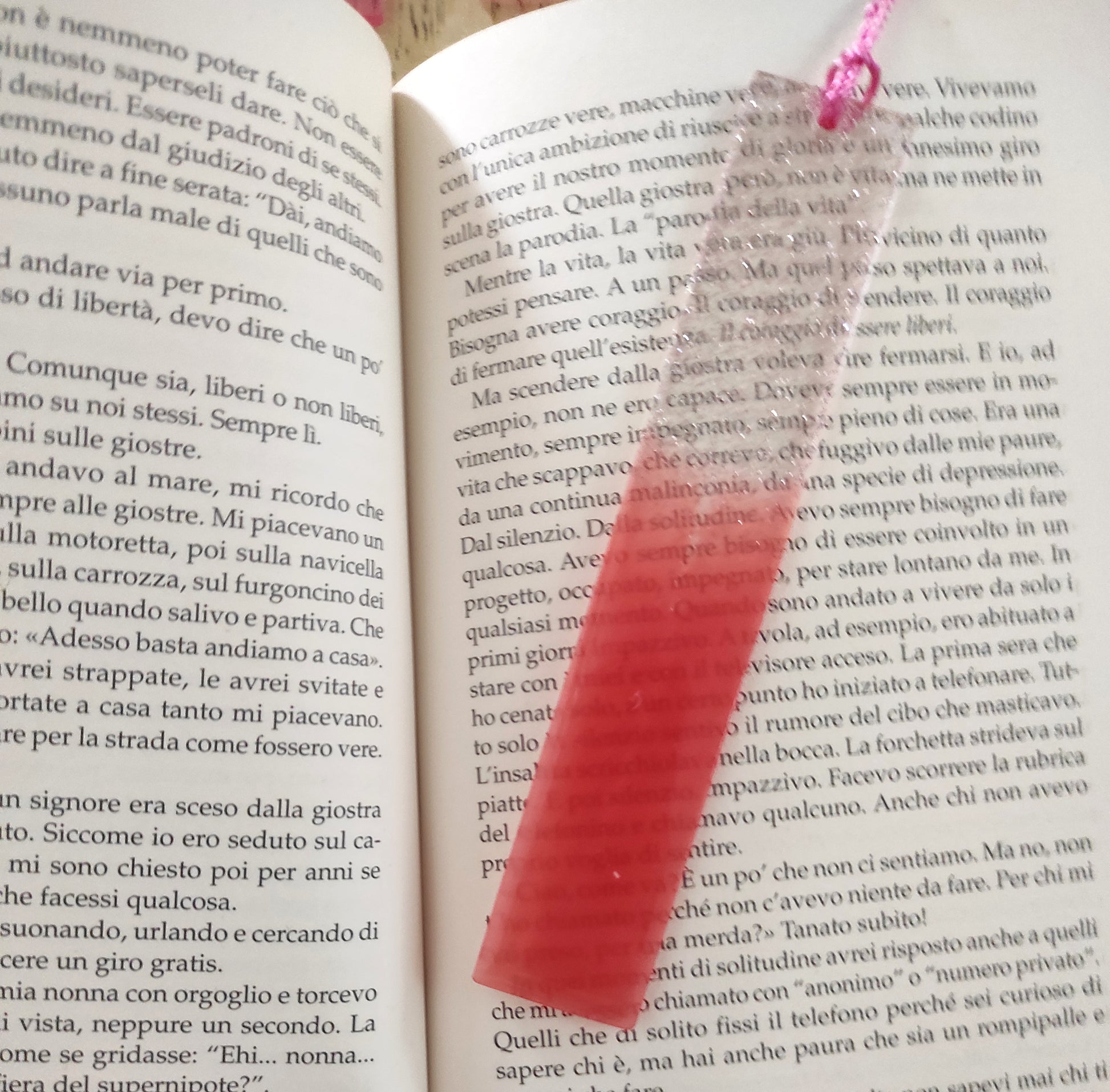 segnalibro, segnalibri, resina, resina epossidica,  leggere, lettura, libro, regalo, battessimo, comunione, cresima, matrimonio, bomboniera